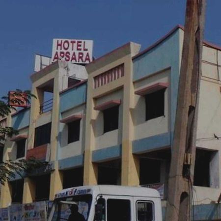 Oyo Hotel Apsara Guest House Ahmedabad Exterior foto