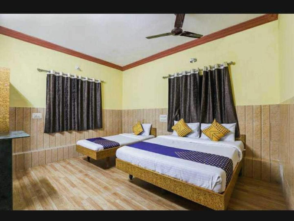 Oyo Hotel Apsara Guest House Ahmedabad Exterior foto
